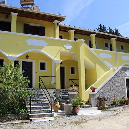 Marina 1990 Apartment Agios Georgios Pagon Ngoại thất bức ảnh
