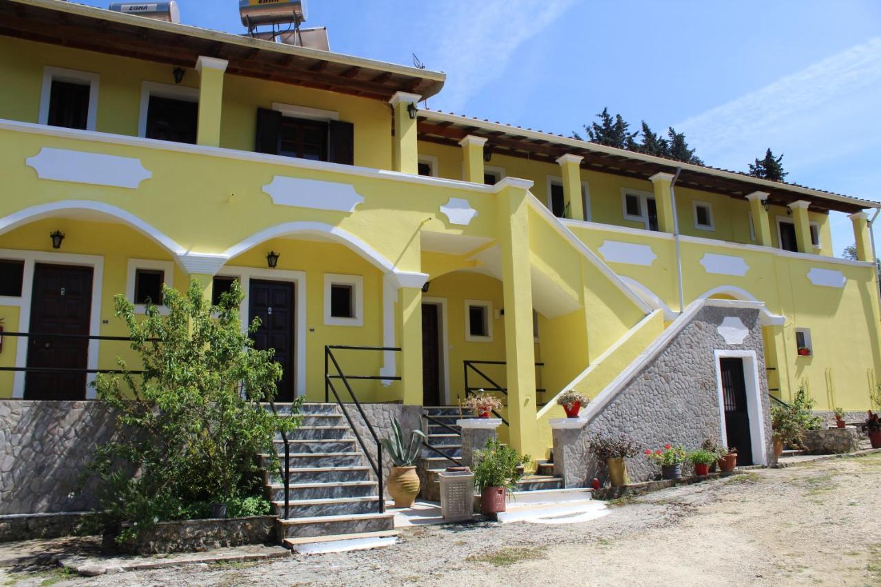 Marina 1990 Apartment Agios Georgios Pagon Ngoại thất bức ảnh